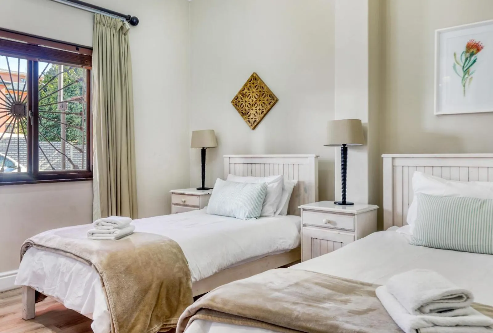 Planet Africa Apartment Cape Town